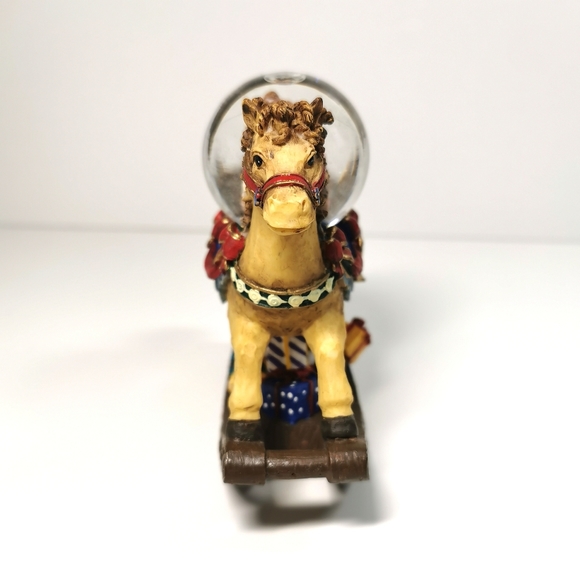 KIRKLAND | Collectible Rocking Mini Waterglobe - Picture 3 of 5